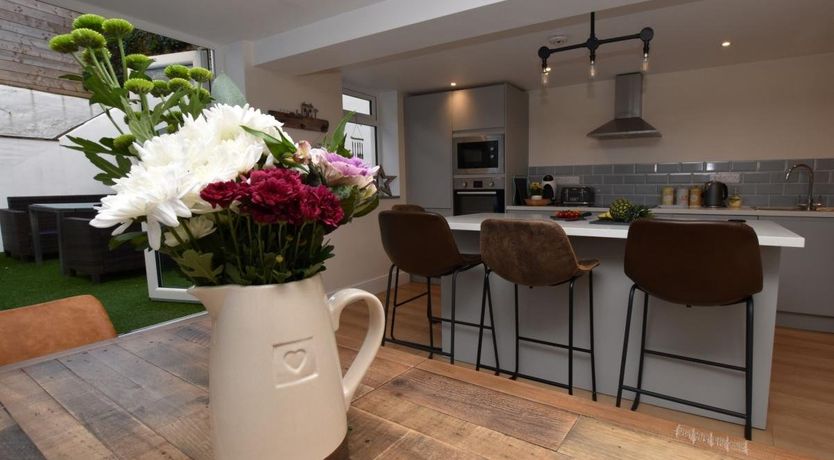 Photo of 3 Bed in Combe Martin