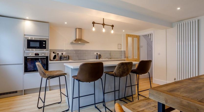 Photo of 3 Bed in Combe Martin