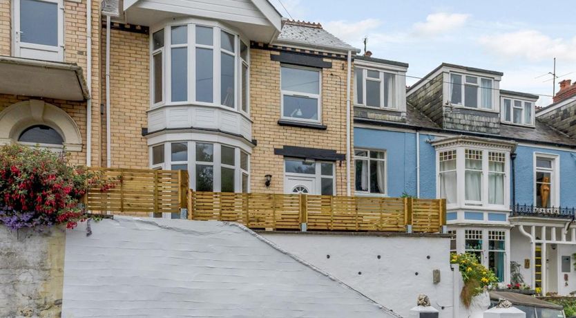 Photo of 3 Bed in Combe Martin