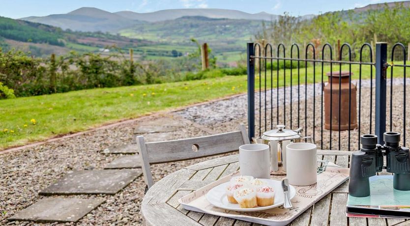 Photo of 1 Bed in Tretower