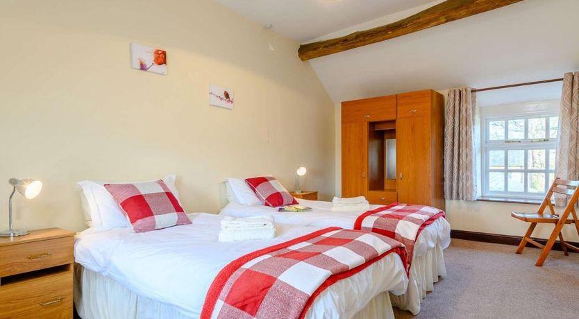 Photo of 2 Bed in Penoyre