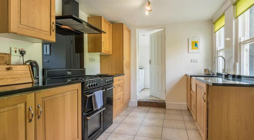 Photo of 6 Bed in Braithwaite