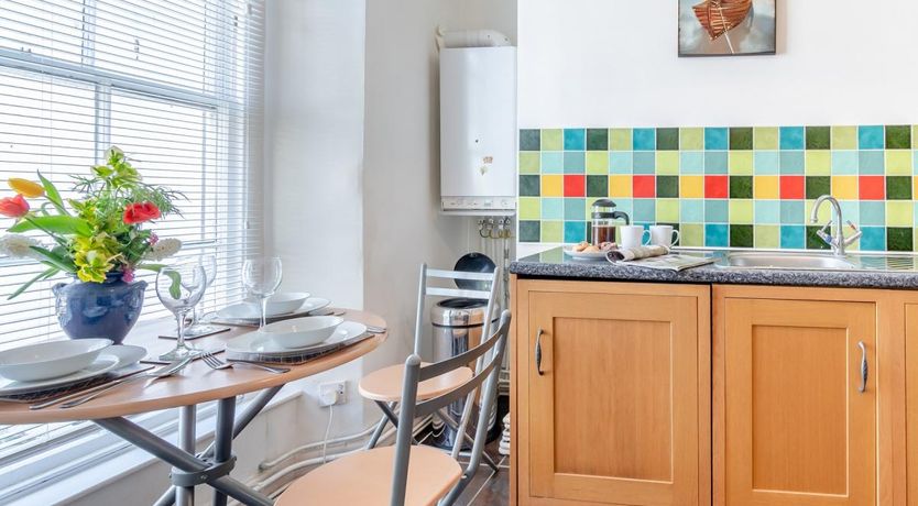 Photo of 2 Bed in Tenby