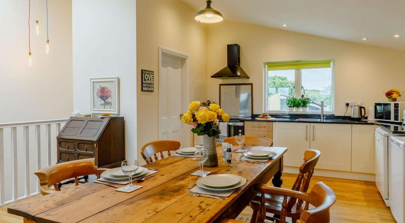 Photo of 2 Bed in Tiverton