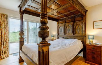 in Tiverton  (83475) Holiday Cottage