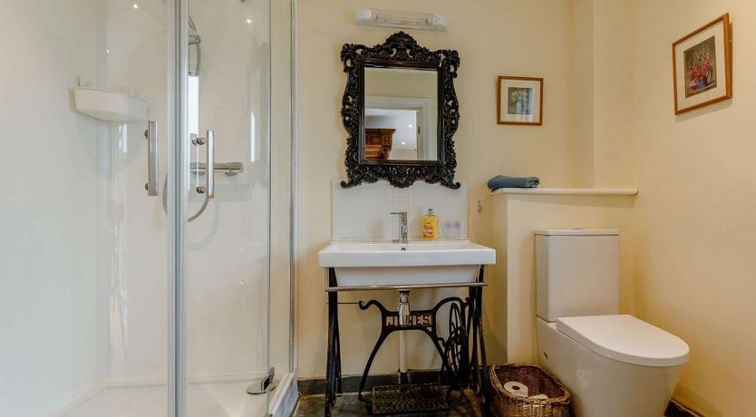 Photo of 2 Bed in Templeton