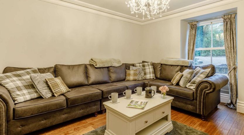 Photo of 4 Bed in Matlock