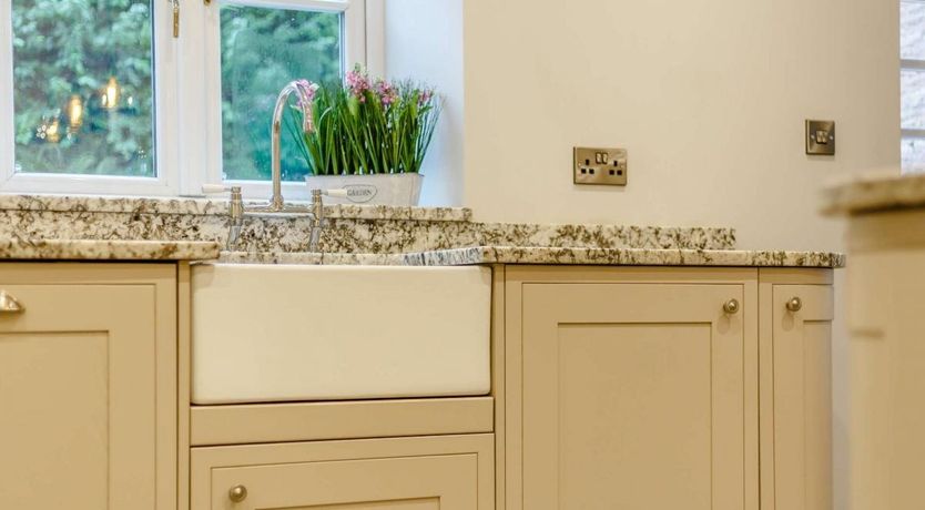 Photo of 4 Bed in Cromford