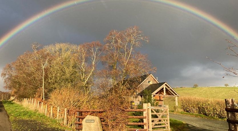 Photo of 2 Bed in Talachddu