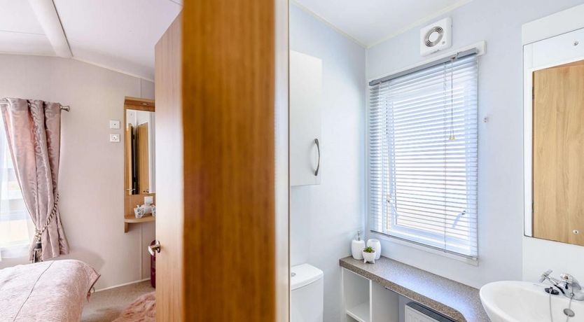 Photo of 2 Bed in Brynsiencyn