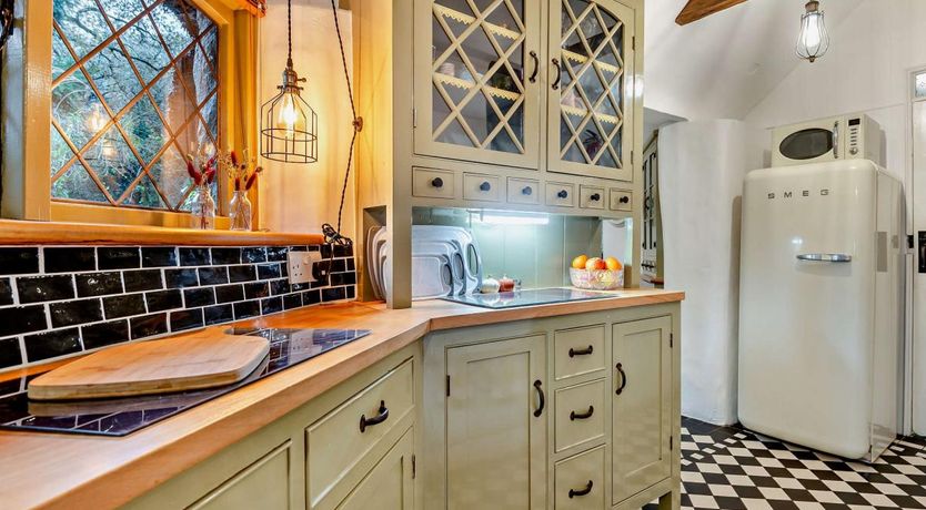 Photo of 2 Bed in East Stoke