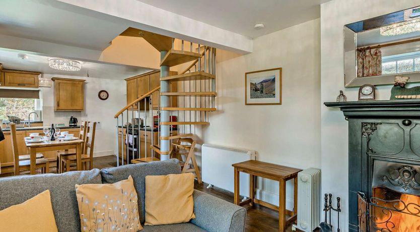 Photo of 2 Bed in Lamplugh