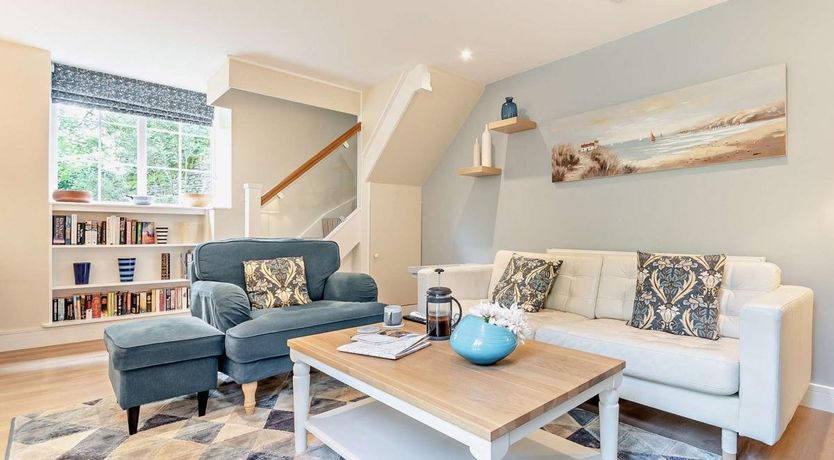 Photo of 1 Bed in Barlow