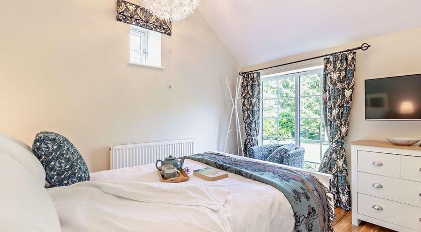 Photo of 1 Bed in Barlow