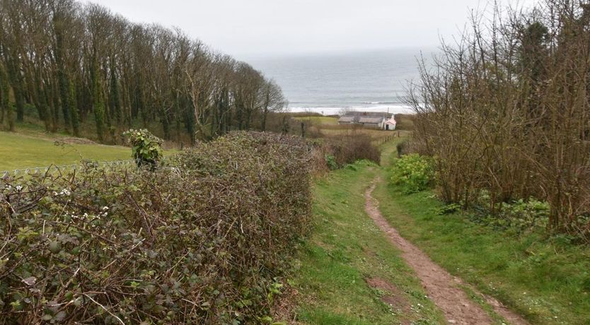 Photo of 2 Bed in Freshwater East