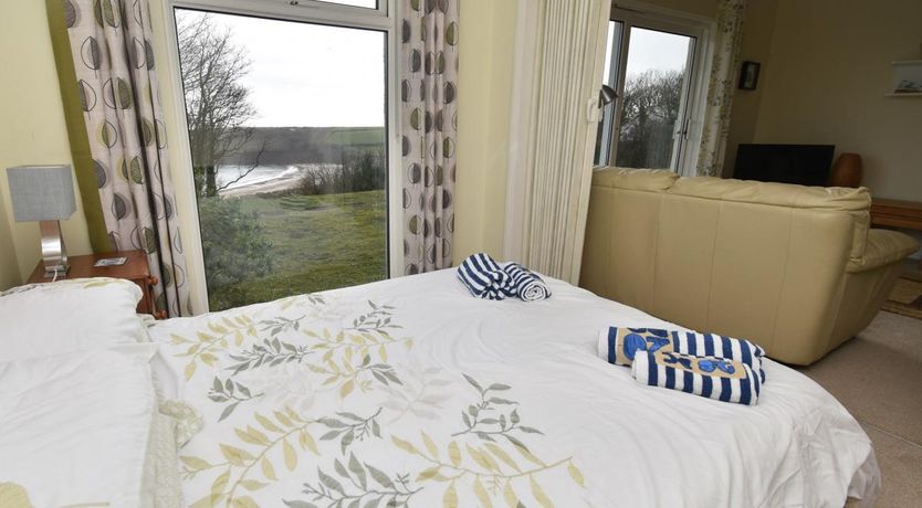 Photo of 2 Bed in Freshwater East