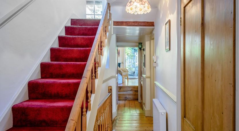 Photo of 3 Bed in Lynton