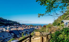 Photo of 3 Bed in Lynton
