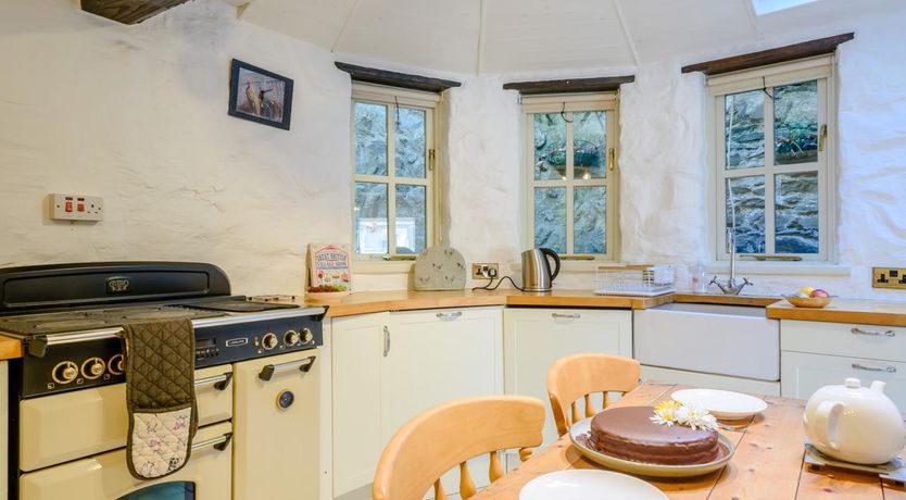 Photo of 3 Bed in Lynton