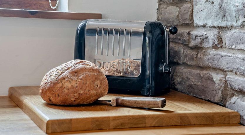 Photo of 1 Bed in Abergavenny