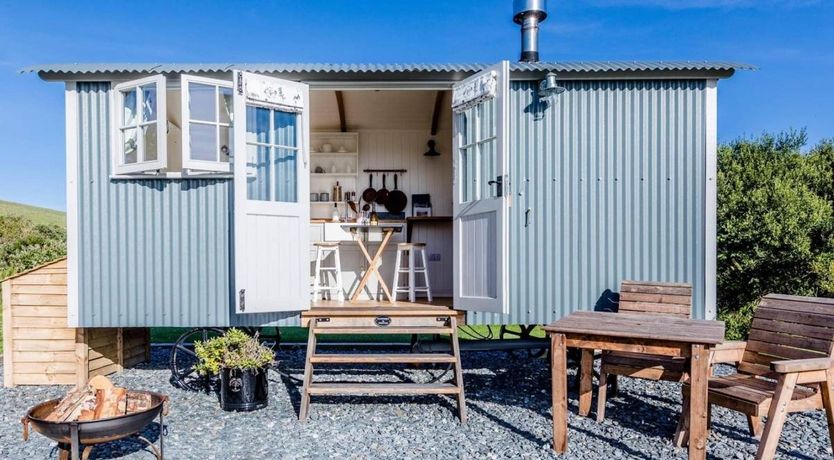 Photo of 1 Bed in Trevalga