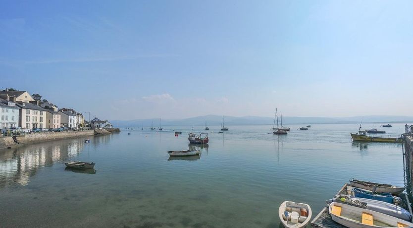 Photo of 3 Bed in Aberdovey