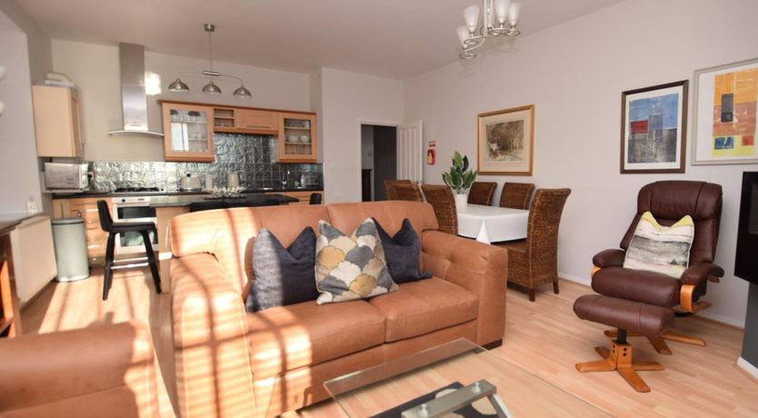 Photo of 3 Bed in Aberdyfi