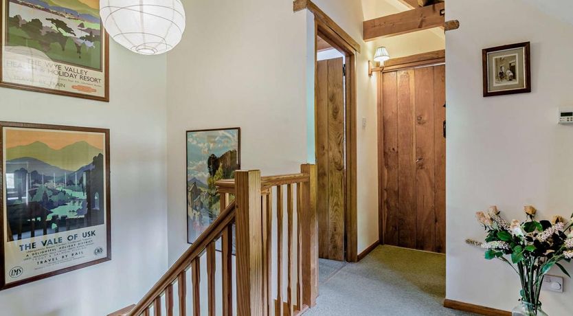 Photo of 2 Bed in Pencelli