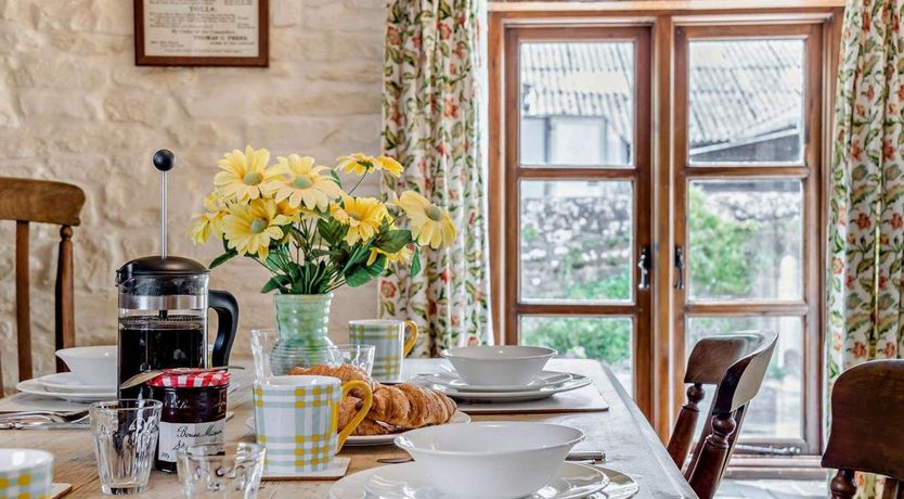 Photo of 2 Bed in Pencelli