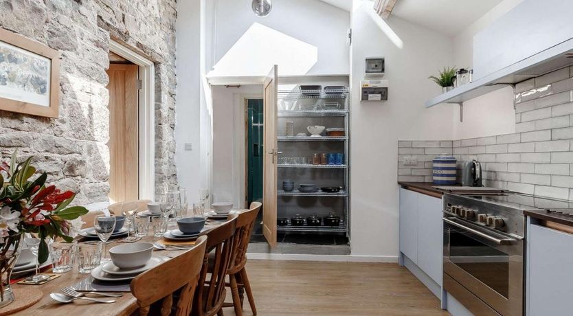 Photo of 2 Bed in Harford