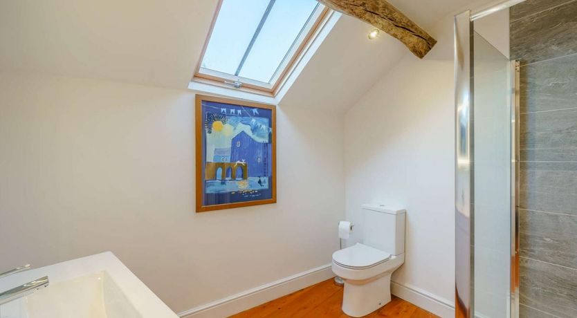 Photo of 3 Bed in Pooley Bridge