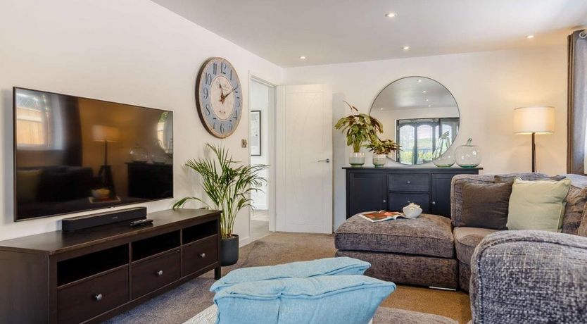 Photo of 2 Bed in Pyworthy