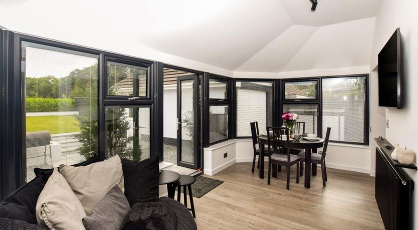 Photo of 2 Bed in Pyworthy