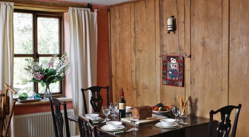 Photo of 1 Bed in Llanbedr