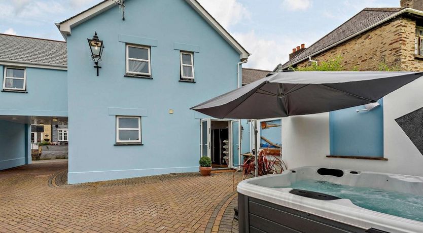 Photo of in Combe Martin (83502)