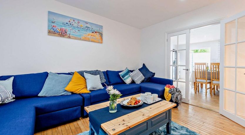 Photo of 4 Bed in Combe Martin