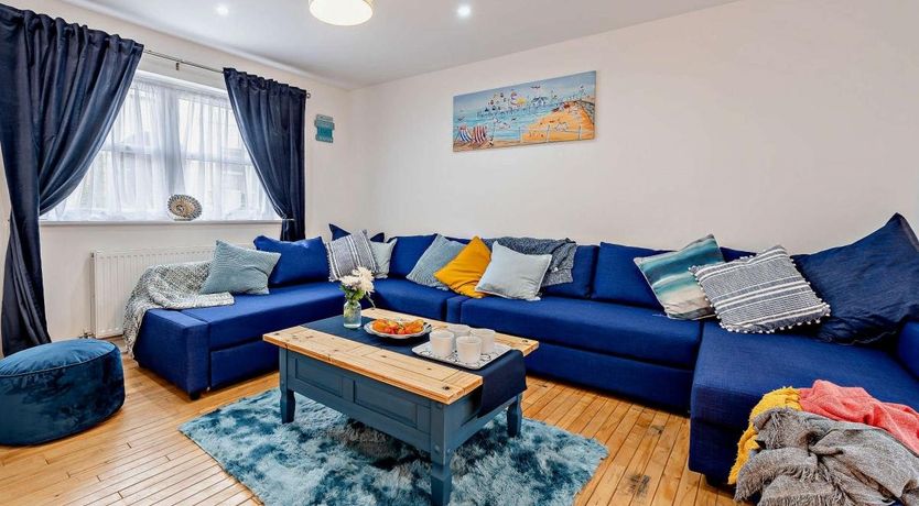 Photo of 4 Bed in Combe Martin