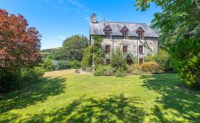 Photo of House in North Wales