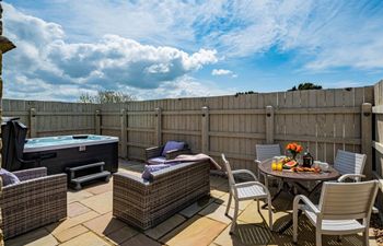 2 Bed in Camelford Holiday Cottage