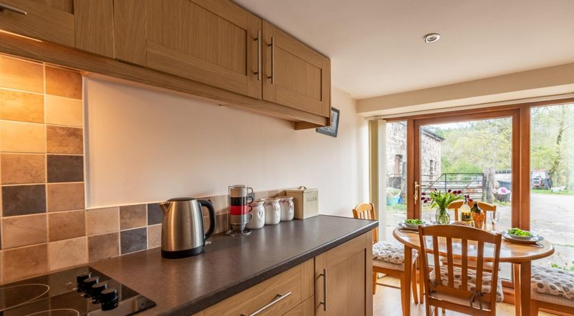 Photo of 1 Bed in Ystradgynlais