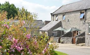 Photo of Cottage in Derbyshire