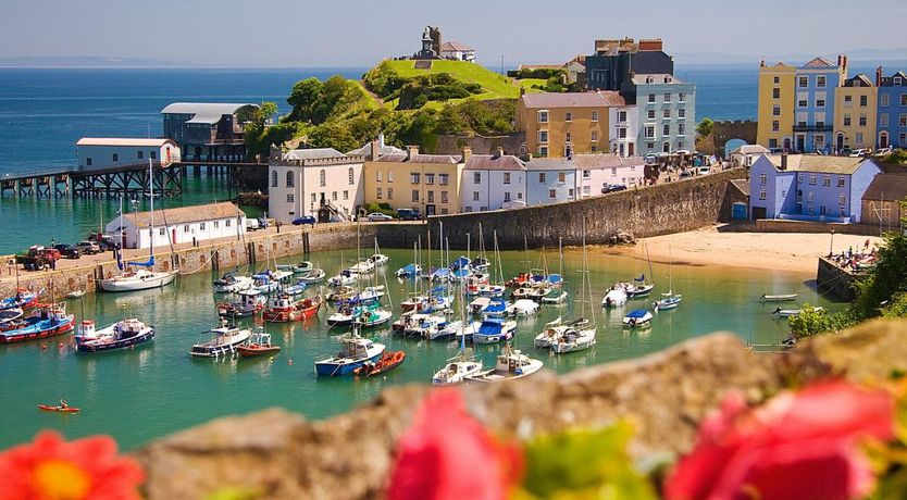 Photo of 2 Bed in Tenby