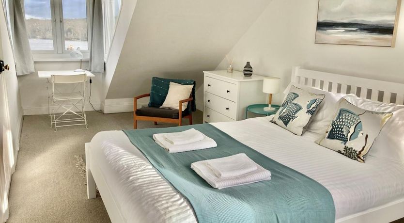 Photo of 3 Bed in Polruan