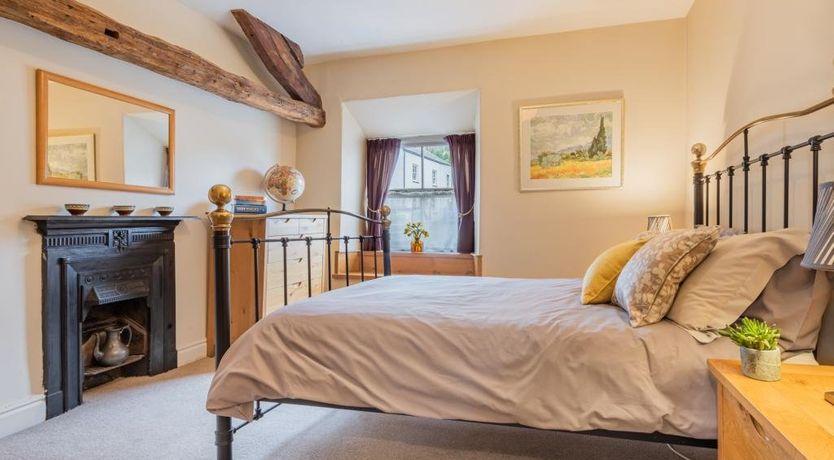 Photo of 2 Bed in Bouth