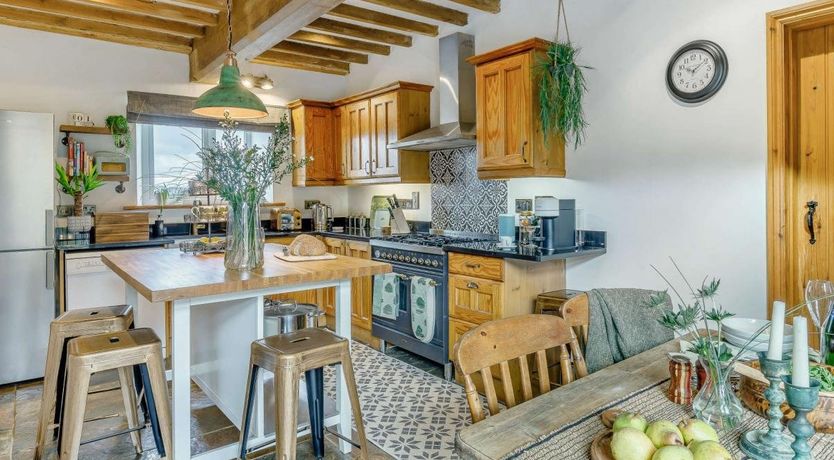 Photo of 3 Bed in Farley