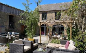 Photo of Cottage in Derbyshire