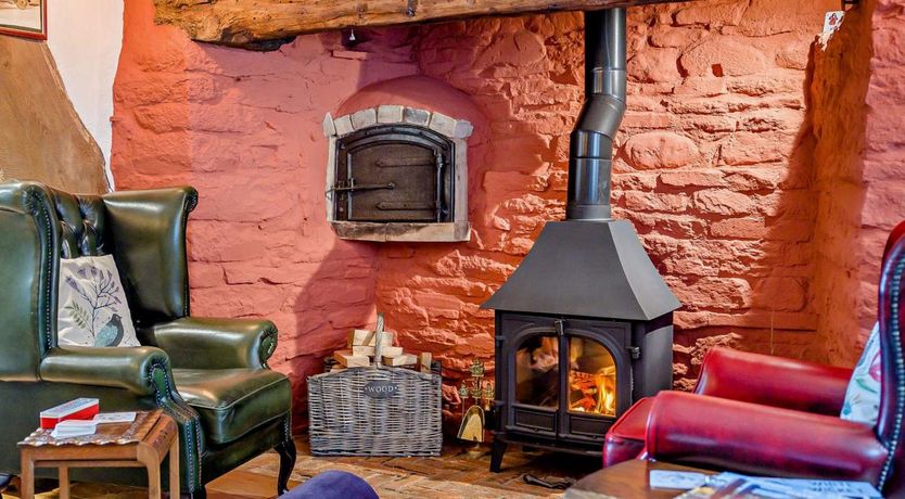 Photo of 2 Bed in Clun