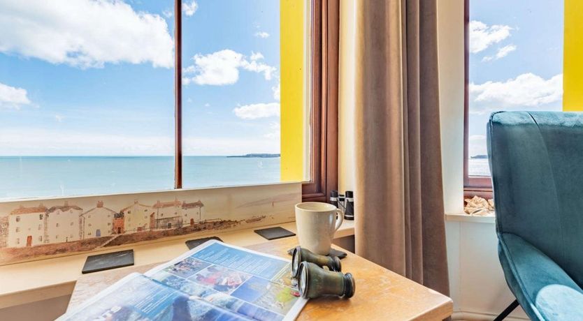 Photo of 2 Bed in Tenby