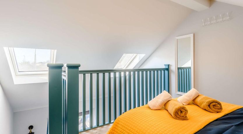 Photo of 1 Bed in Lymington