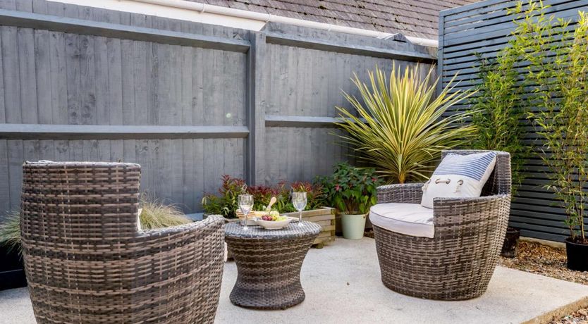 Photo of 1 Bed in Lymington